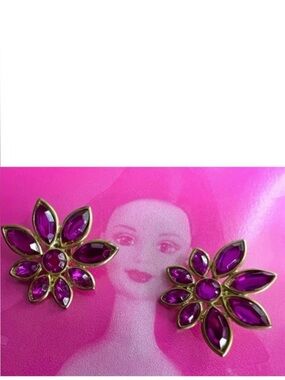 Vintage disco era hot pink stars-like zirconia clipped earrings